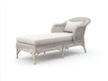 Bain de soleil 198 x 74 x 90 cm en résine tressée blanche avec coussin crème - Chaise longue de jardin avec dossier ergonomique - Mobilier d'extérieur style contemporain